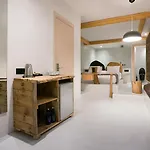 Gloria Maris Hotel Suites And Villa